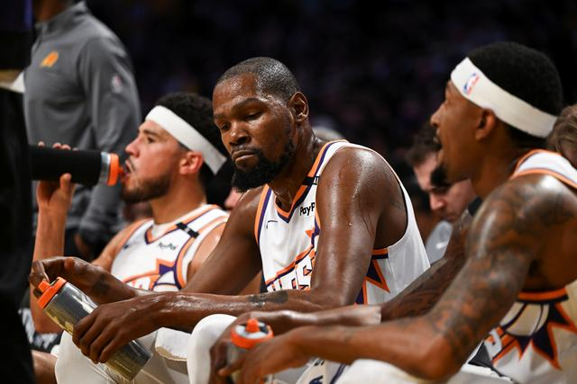 祖巴茨看比尔：太阳阵容不给力，快船控卫助他找回巅峰