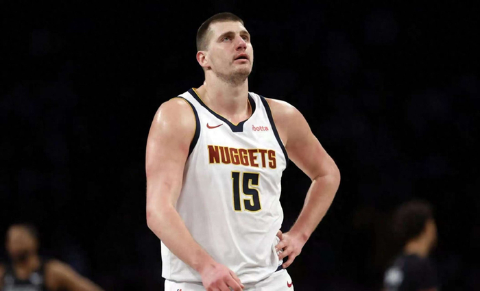 过去十年MVP遗珠：谁的表现更值得叫板？