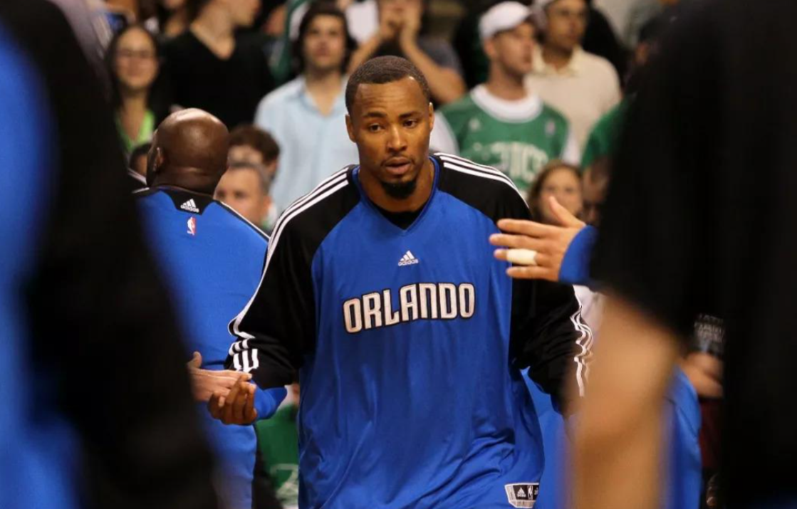 NBA史上十大坑爹合同：顶薪变坑薪，老板们真是亏惨了