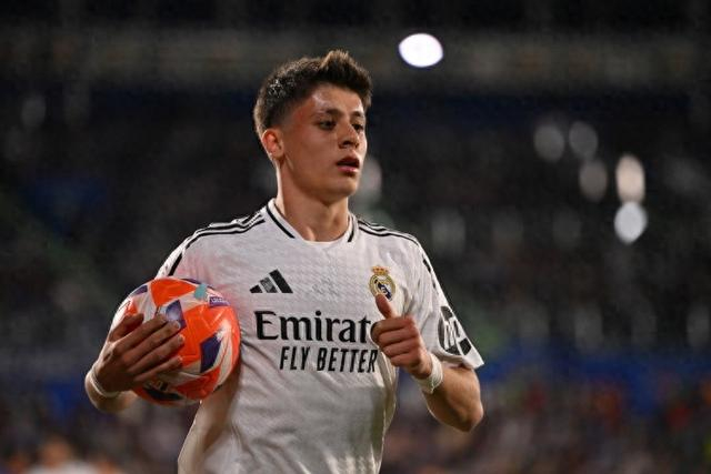 皇马计划大幅加薪居莱尔，锁定未来核心地位