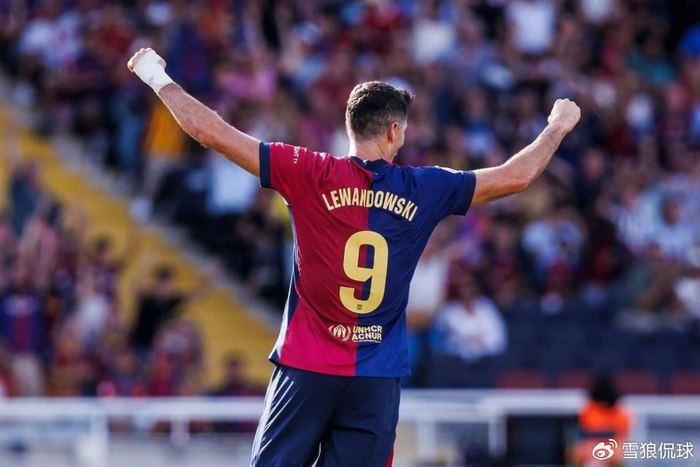 巴萨放弃莱万续约，37岁巨星或将告别绿茵场