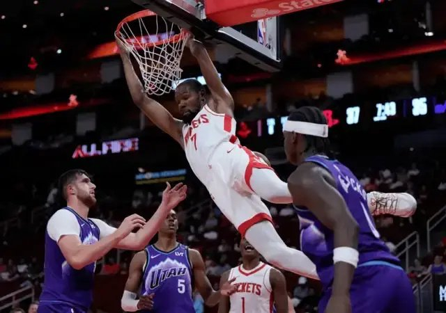 火箭季前赛连胜背后：杜兰特适应快，谢泼德撑起控卫线的期待