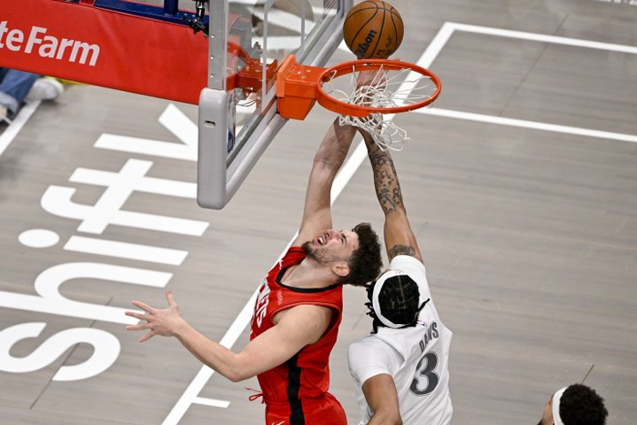 NBA中国赛最新动态：火箭与独行侠锁定2026年参赛名单？