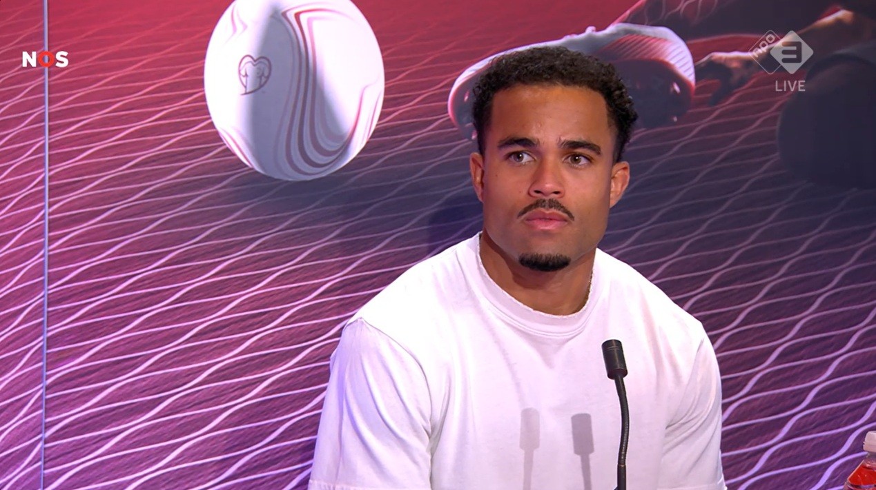 克鲁伊维特：稳住别急进球，荷兰队4-0大胜芬兰彰显深厚实力