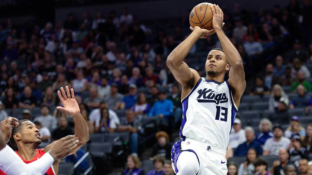 国王队基根·穆雷拇指韧带撕裂需手术，赛季初期阵容成谜