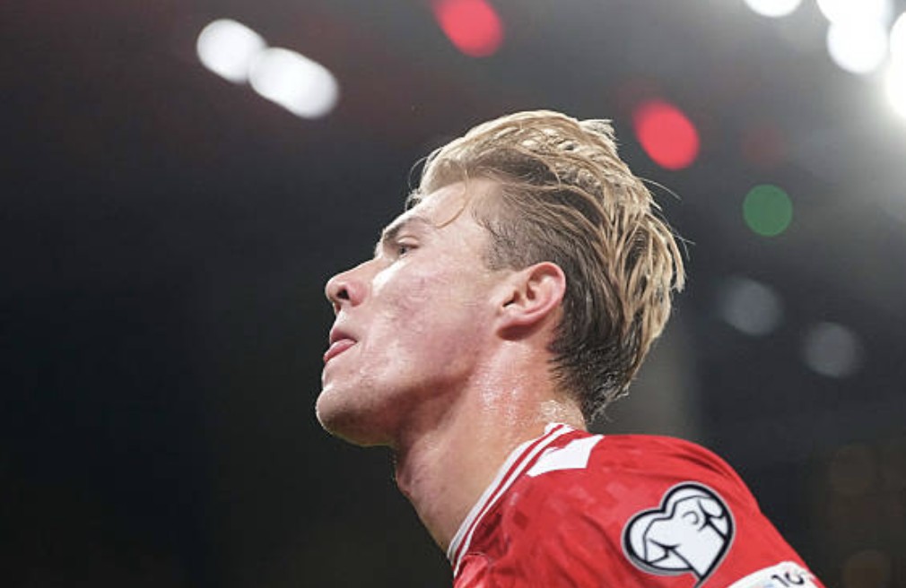 霍伊伦状态火热助丹麦大胜希腊