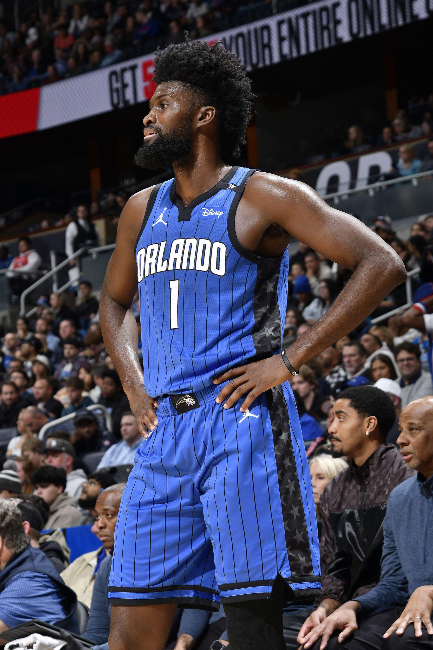 魔术季前赛三连胜击溃热火，连送对手四连败