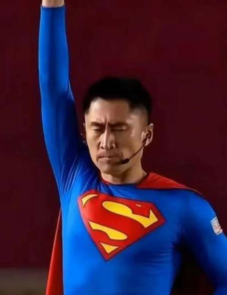 马宁震撼世预赛，判罚引发风暴