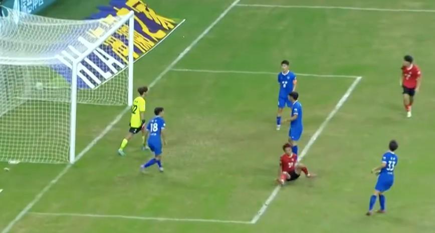 中国城市业余足球赛火爆引发裁判压力与行政成本挑战