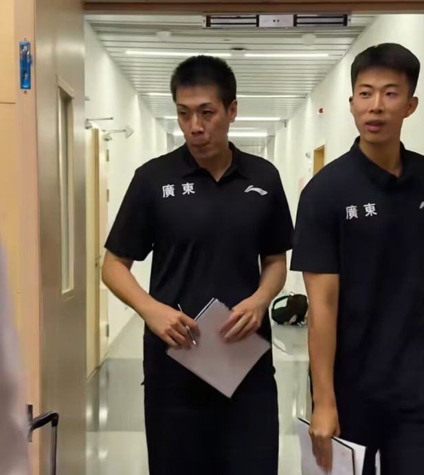 李英博：广东篮球的早退悲歌，还是新生代教练的另类起点？