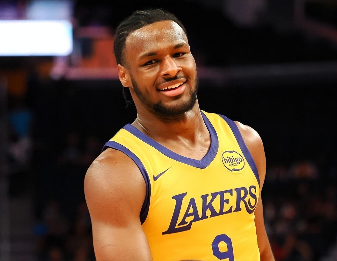 湖人126比116复仇勇士！27中12三分轰炸+35罚球狂虐小阵容