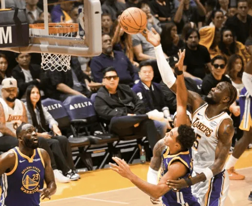 14分8板5助攻，艾顿加盟湖人成变数，詹姆斯与东契奇双核还能撑多久？