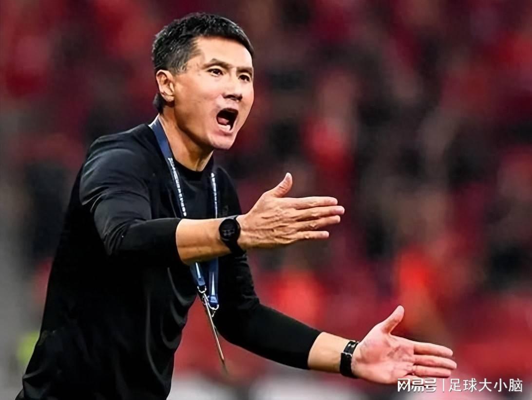 国足主帅梦断邵佳一：两个赛季才够格？这逻辑太扯了！