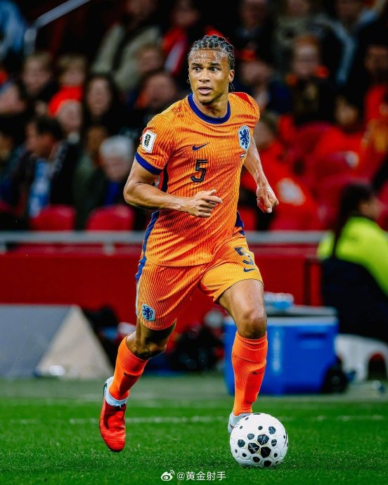 4-0羞辱芬兰！曼城荷兰双煞国家队大爆发