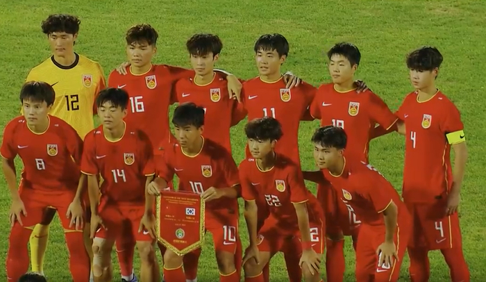 U16国足备战悬疑剧：2场友谊赛1胜1负，香河基地竟成演技现场