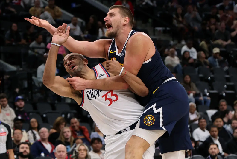 37岁老将场均0分,巴图姆掘金季前赛遭打脸