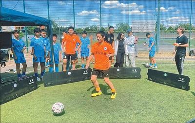 第八届中德U16足球赛：5球最佳射手彰显中国少年冲击力