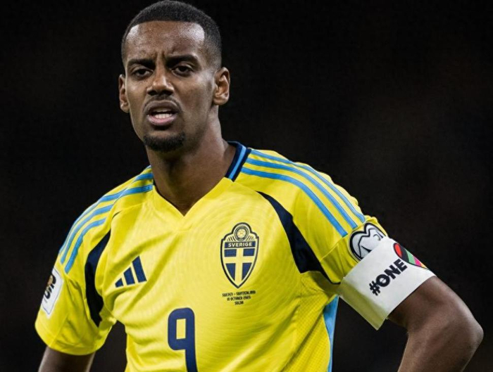 瑞典锋线1.95亿欧打烂？3场0球0助攻，0-1主场输科索沃真丢人