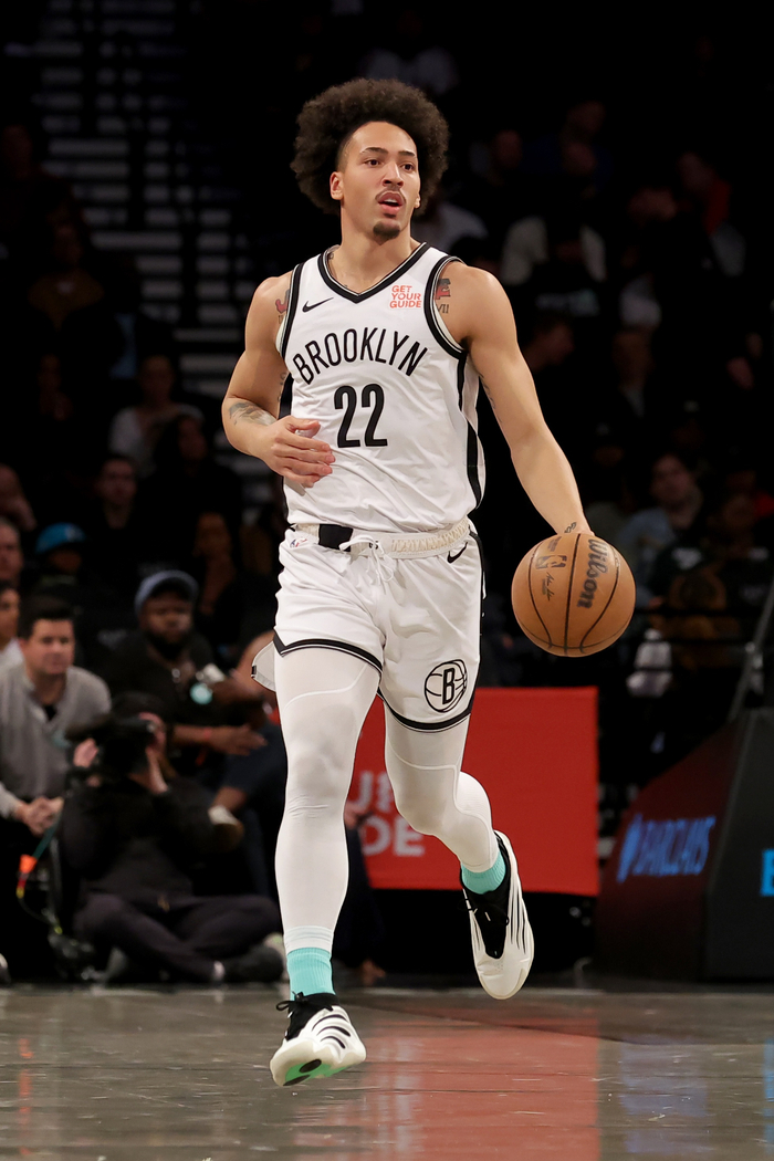 篮网16人铁定，最后1席激战！威尔逊PK马丁，巴夫金或成甩锅牺牲品