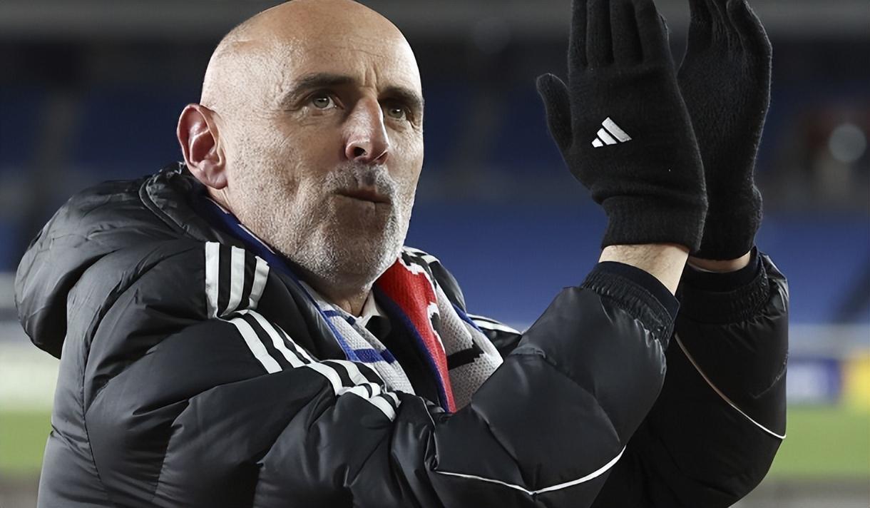 流浪者盯上双冠王穆斯卡特！160万年薪成最大拦路虎