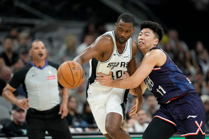 广州74比134惨败，龙狮的“态度牌”能扛多久？