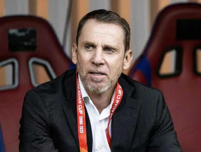 4比2开局热闹！U18国足教练组深圳“寻宝”为亚洲杯储才