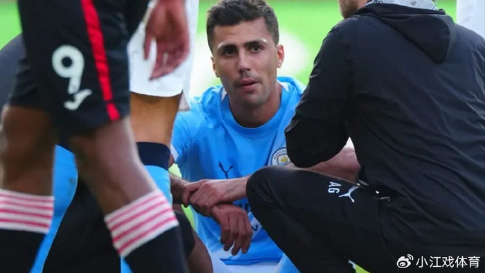 曼城1300万卖掉替补王!罗德里伤痛连连,真替补竟蹲意甲?