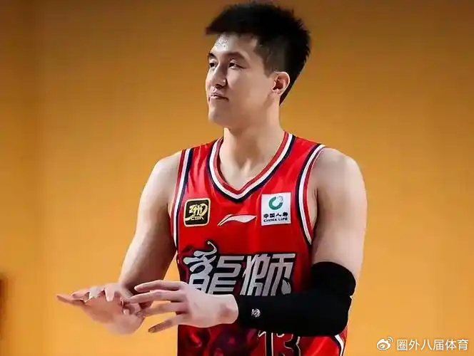 郭艾伦背后那点“辽宁体育局”的猫腻：15万年薪VS周琦600万，真相辣眼