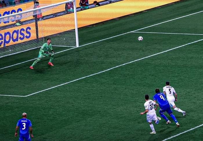 3比0大胜以色列！意大利5连胜仍落后6分，直通世界杯难题摆眼前