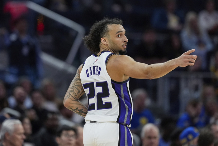 国王队激活德文-卡特第三年选项，36场3.8分数据惊呆了谁？