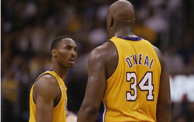 科比和奥尼尔的2000年三连冠，背后竟是一次“谁走谁走”的生死赌局