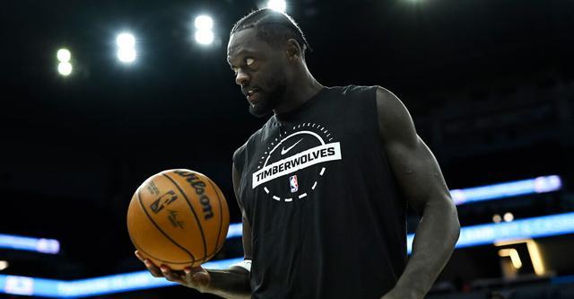 朱利叶斯·兰德尔晒夏训秘密：简化比赛？这是对手的噩梦！