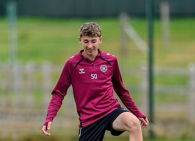 15岁天才基尔麦克米金，曼城抢人战胜曼联背后暗藏的青训乱局