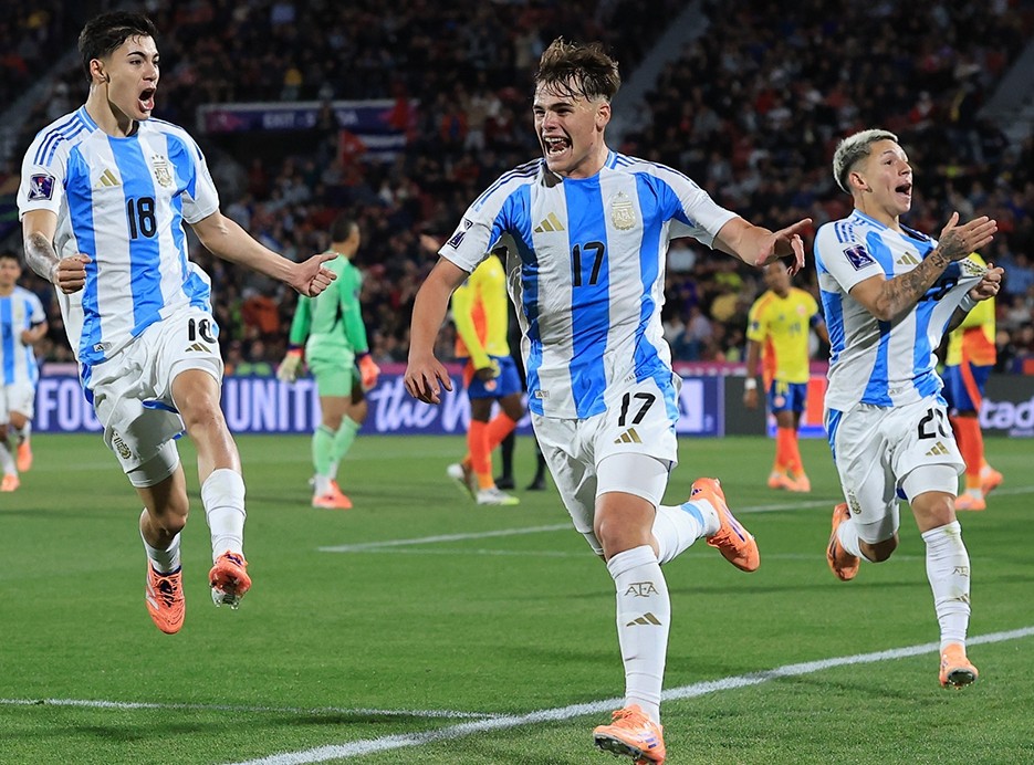 U20世界杯半决赛火爆：摩洛哥血战点球5比4晋级，阿根廷1比0险胜哥伦比亚锁定决赛席位