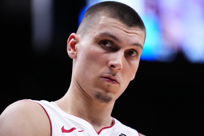 希罗左脚手术后首谈复出,热火新赛季8周硬伤难挡