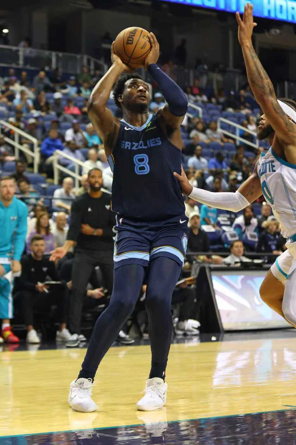 季前赛4连败！灰熊116比145大败黄蜂，莫兰特缺阵险些崩溃