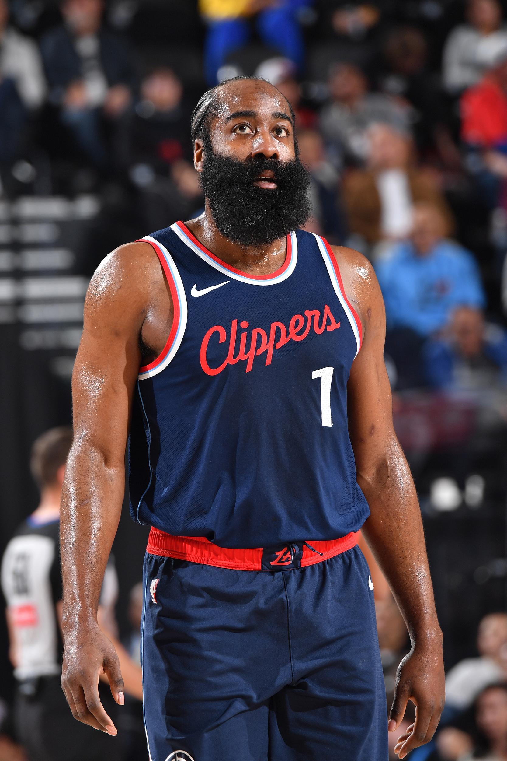 哈登23分钟10投4中，三分6中0！快船109-91国王，季前赛无力感爆棚