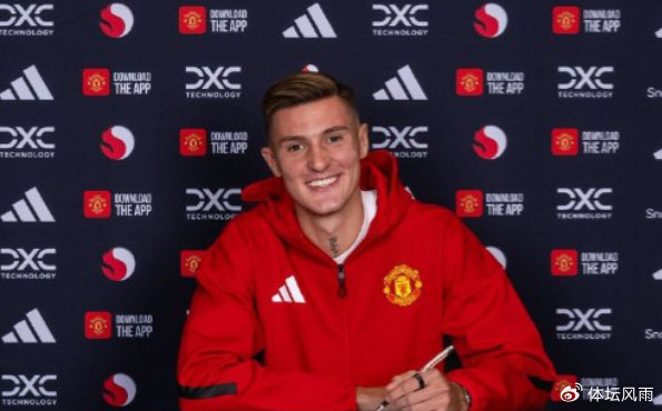 8500万欧锁定未来锋线核心，曼联三叉戟重组揭幕