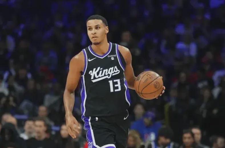 1.4亿续命！国王队用舍不得一分的心态留住基根·默里还有威少底薪加盟