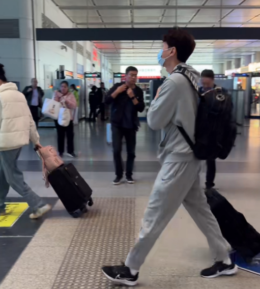 中超｜山东泰山10月18日客战浙江，五外援齐整但瓦科连2场哑火