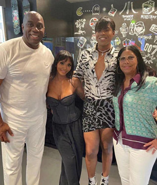 NBA｜魔术师的5冠光环下：3个孩子的三条路，我看得既心酸又服气