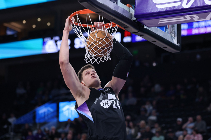 NBA|季前赛今晨:爵士凯斯勒首秀,科迪-威廉姆斯缺阵带来不确定性