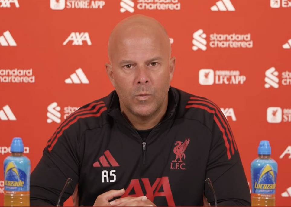 英超｜利物浦三连败丢9球，迎战曼联有6个警报