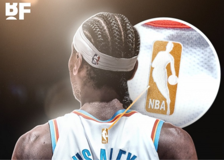 NBA｜Topps推首秀补丁与金标球衣，2025球星卡玩法翻新还是消费过度？