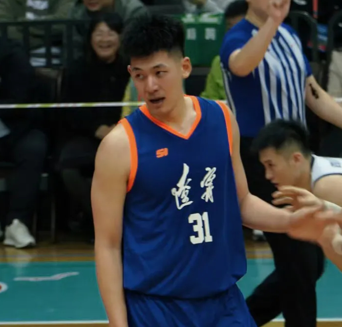 CBA｜辽宁83:74力克四川，张陈治锋崛起拷问周琦与胡金秋的统治