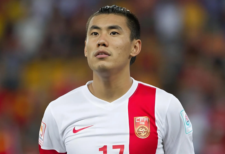 中超｜申花2-1胜西海岸，两红牌风波我怼张呈栋真相