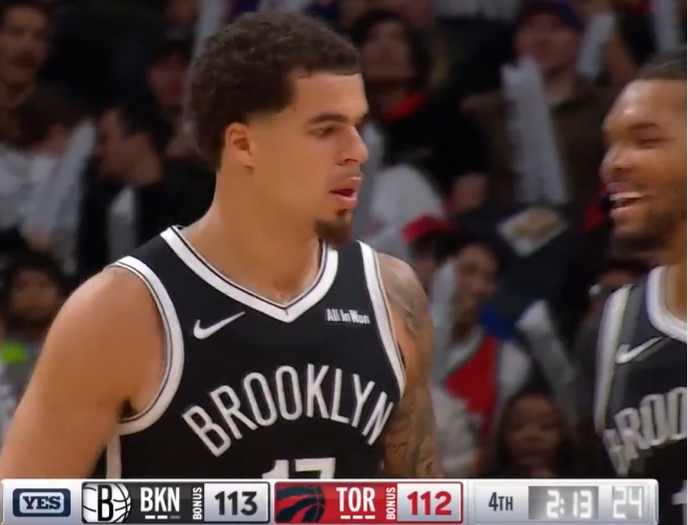 NBA｜篮网队客场114-119不敌多伦多猛龙队，小波特34分10板仍成焦点