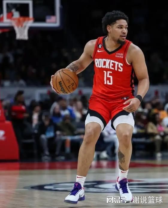 NBA火箭队3人签约有诈？毒蛇名额里谁真留谁被裁了