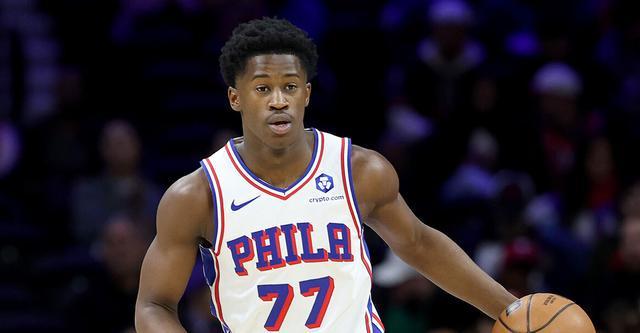 NBA纳斯点名探花埃奇库姆26分，76人队季前赛126-110有话说