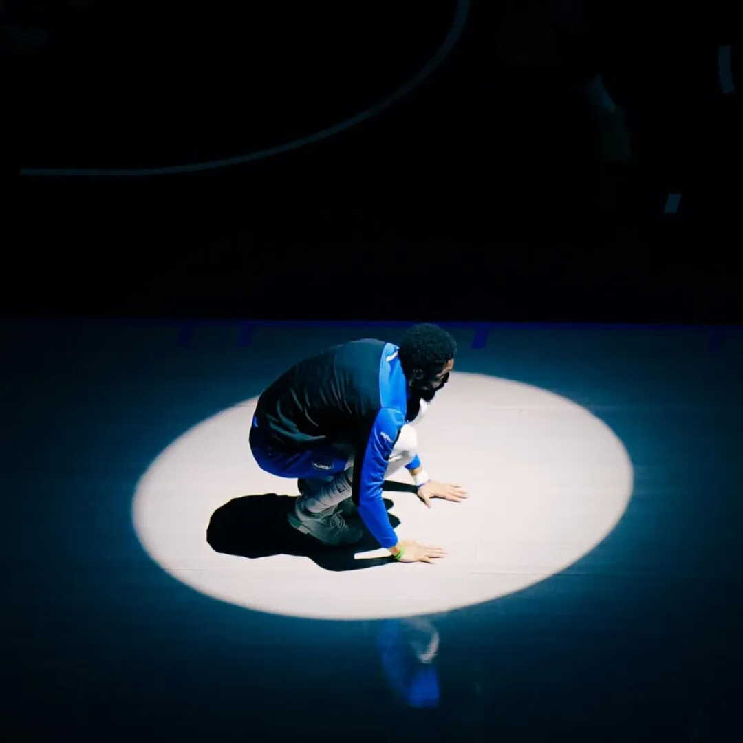 NBA黄蜂裁丁威迪！32岁老将面临3条路，CBA或成去处